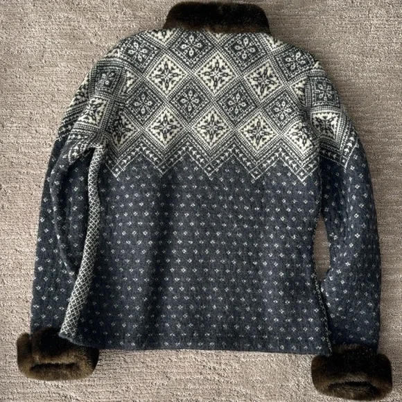 Ralph Lauren Navy and Cream Fair Isle Zip Jacket with Faux Fur Trim - Picture 10 of 16